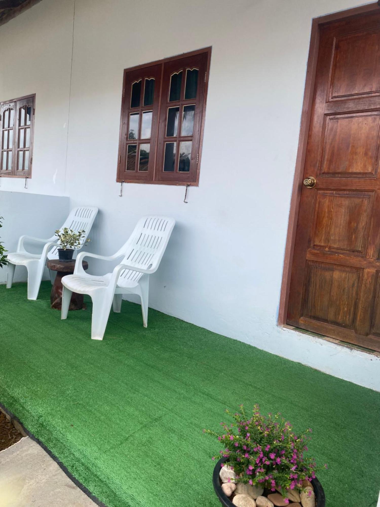 ホテル Baan Phuwamin Ko Lanta エクステリア 写真