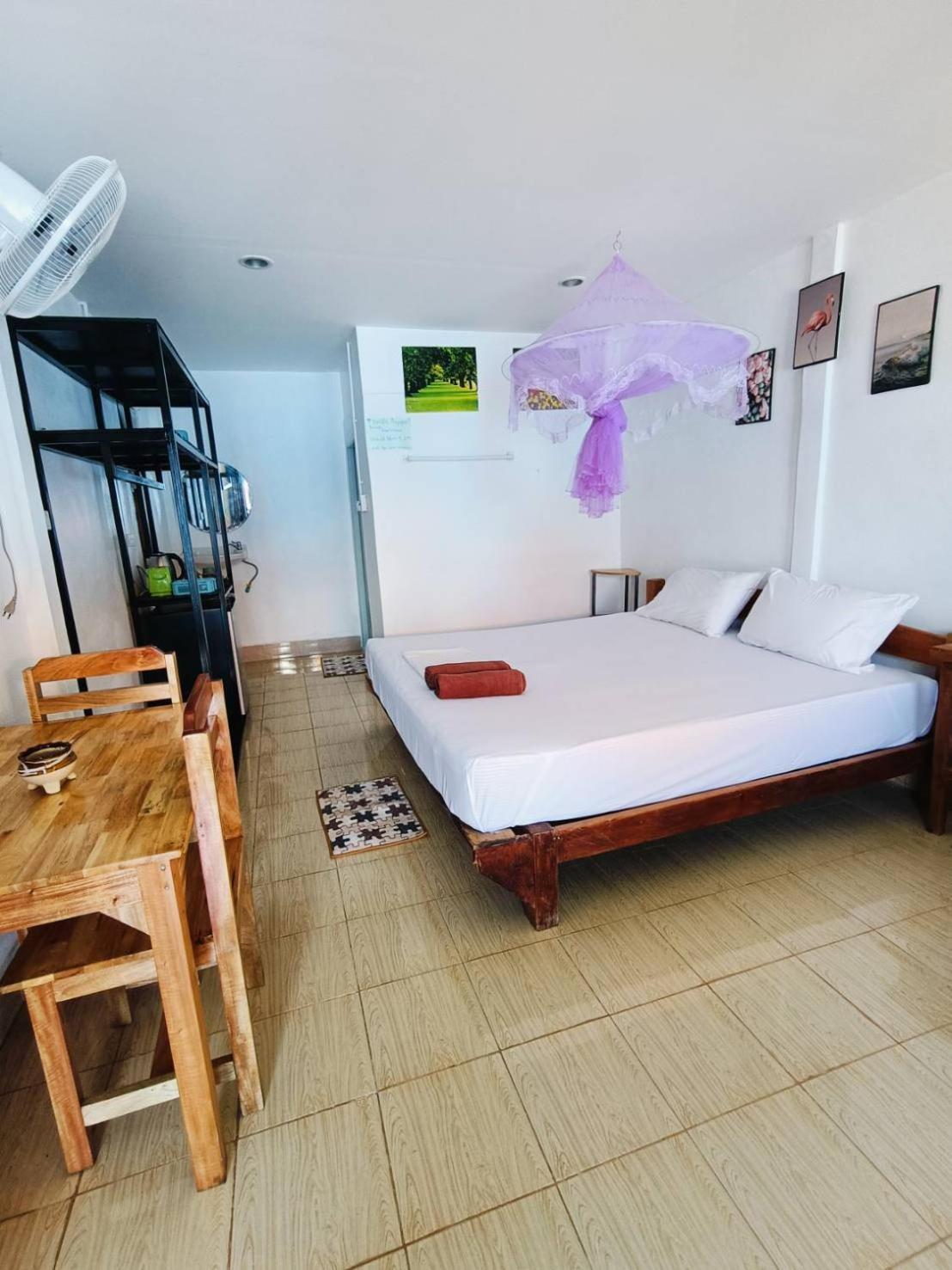 ホテル Baan Phuwamin Ko Lanta エクステリア 写真