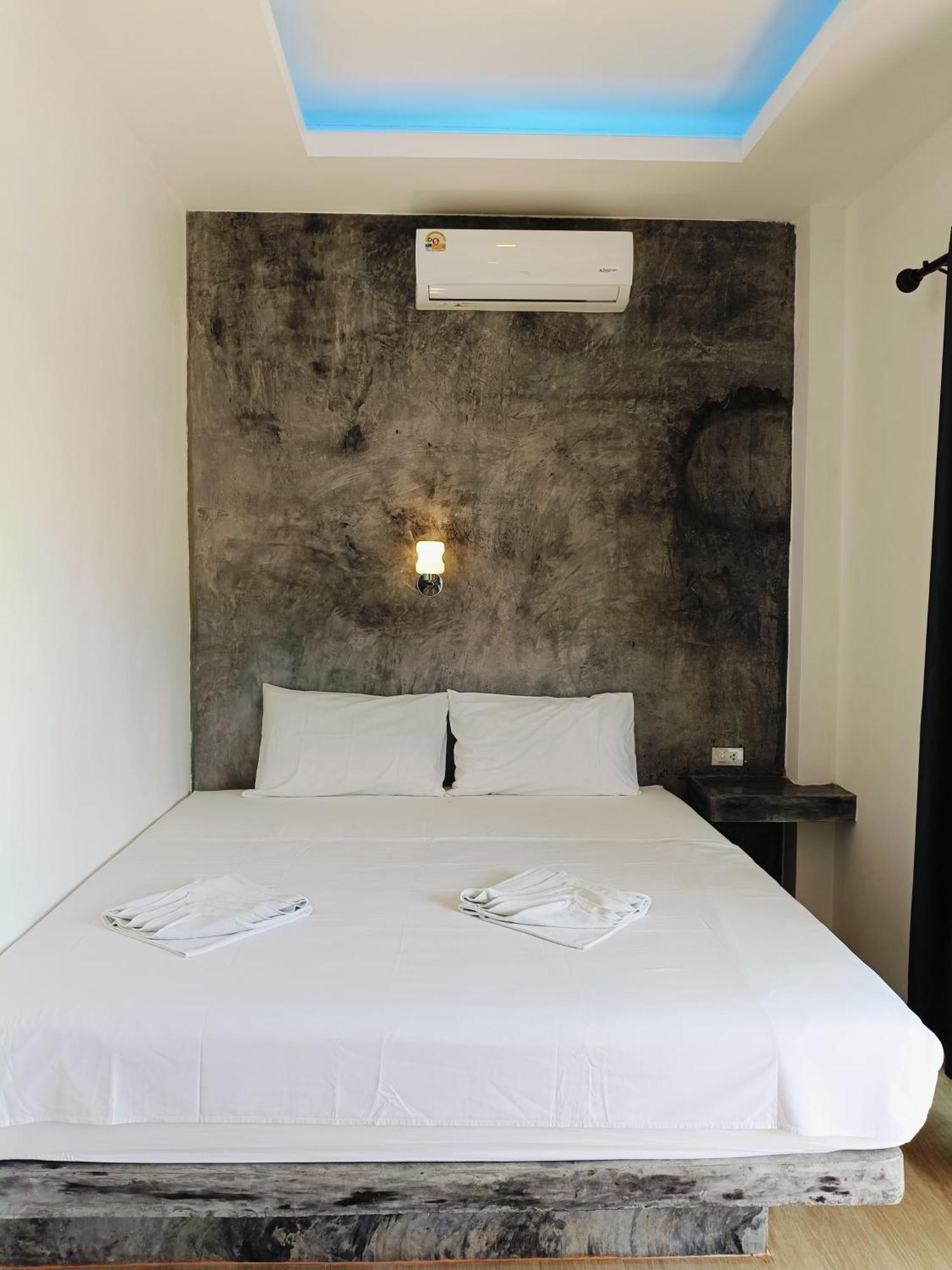 ホテル Baan Phuwamin Ko Lanta 部屋 写真
