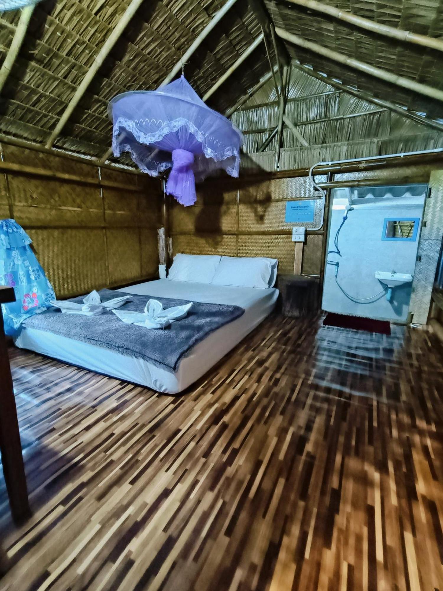 ホテル Baan Phuwamin Ko Lanta 部屋 写真